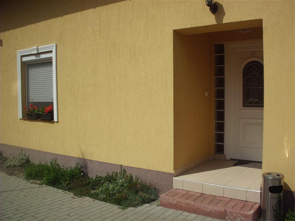 Andrea Apartman Hajdúszoboszló Kültér fotó